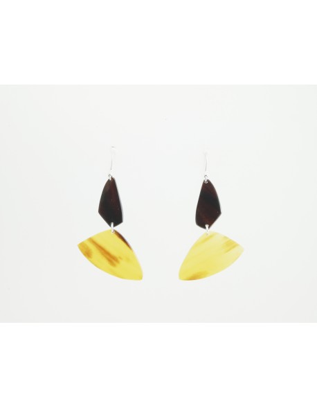 Boucle d'oreille Ecaille