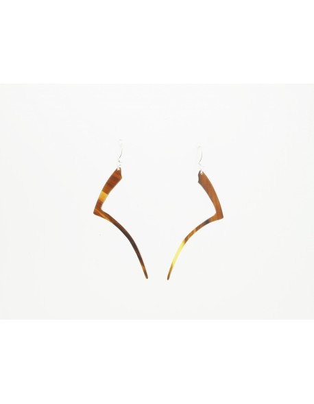 Boucle d'oreille Ecaille